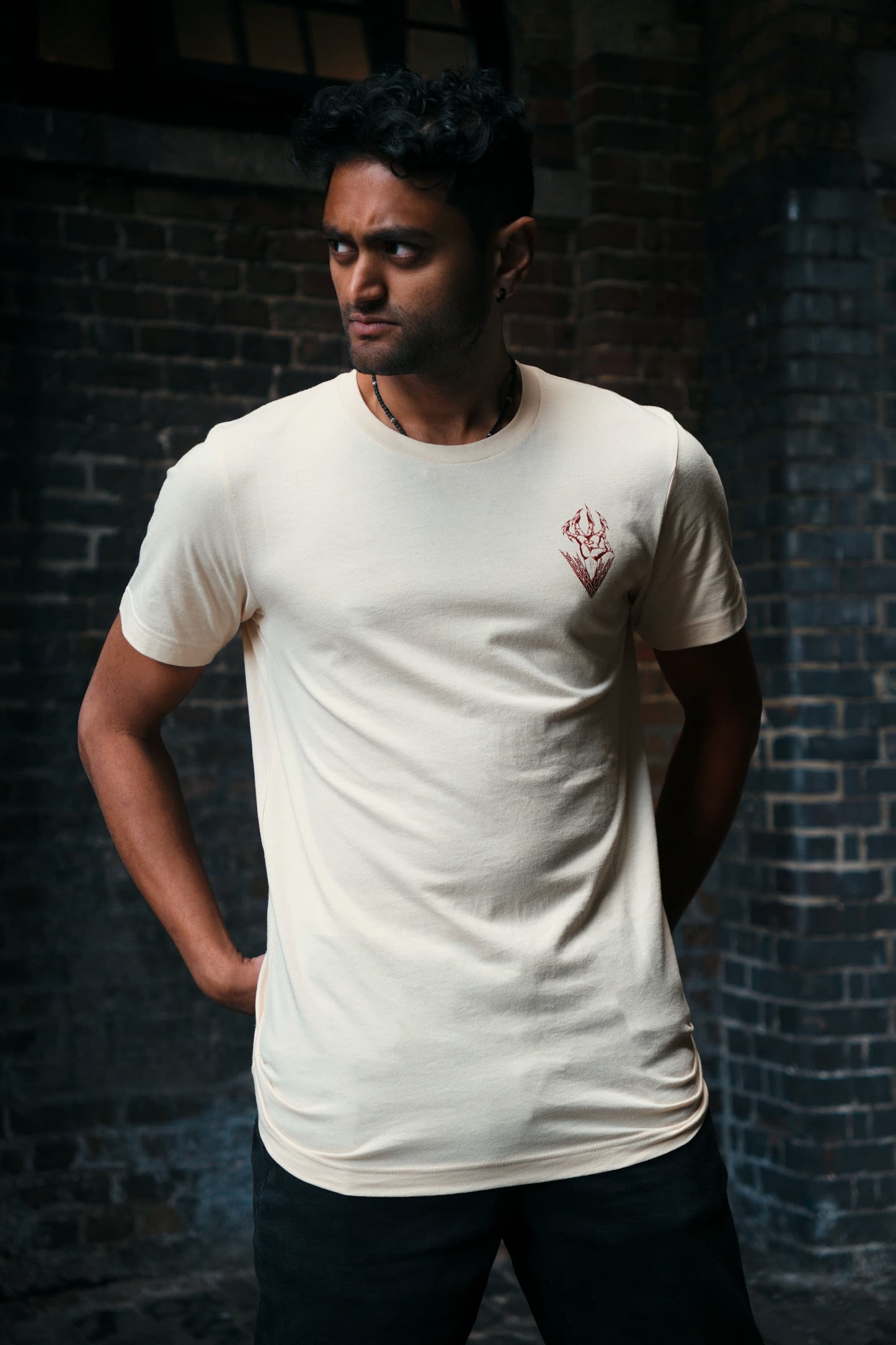 UNLEASHED - Heather Dust T-shirt