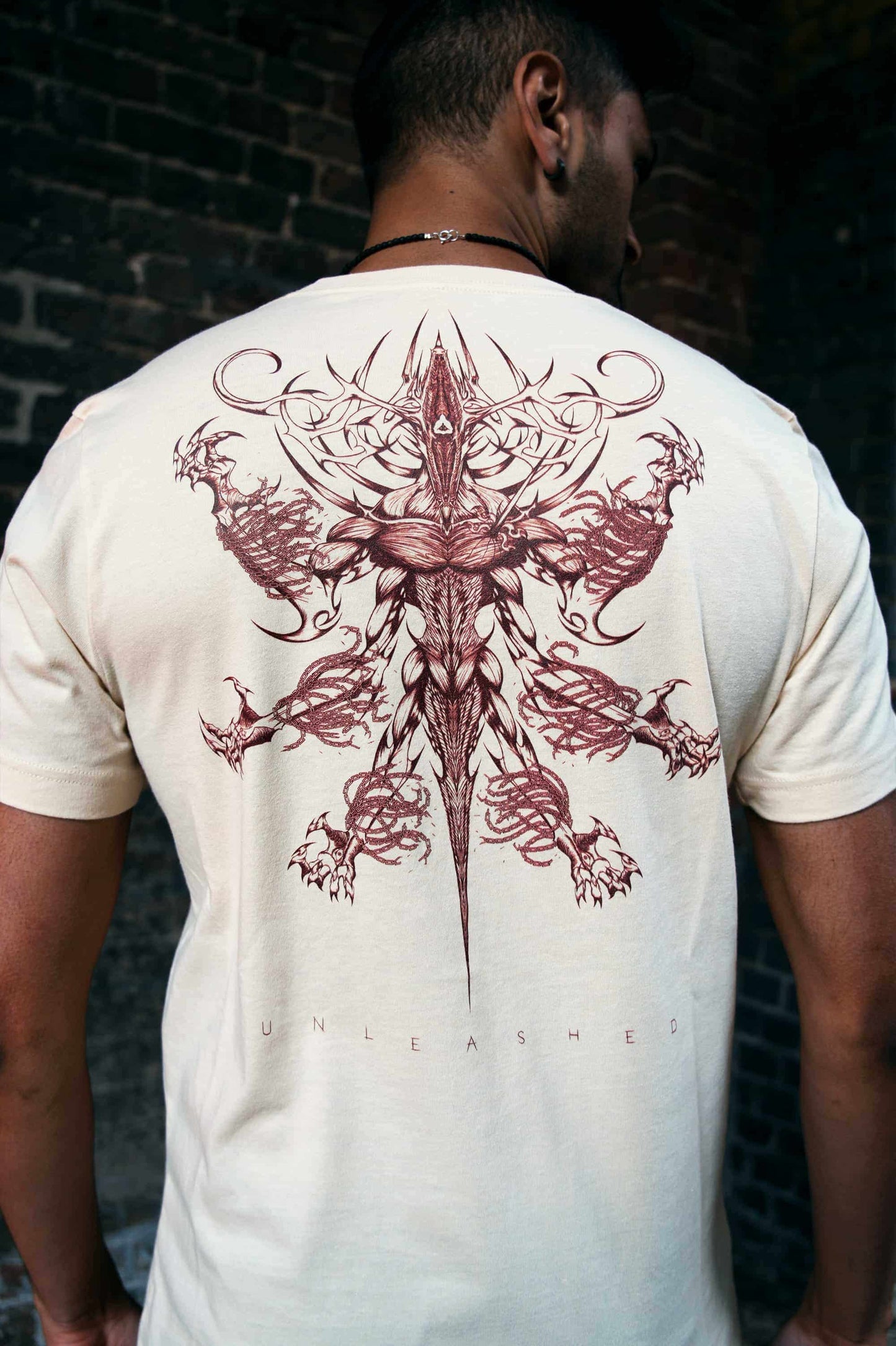 UNLEASHED - Heather Dust T-shirt