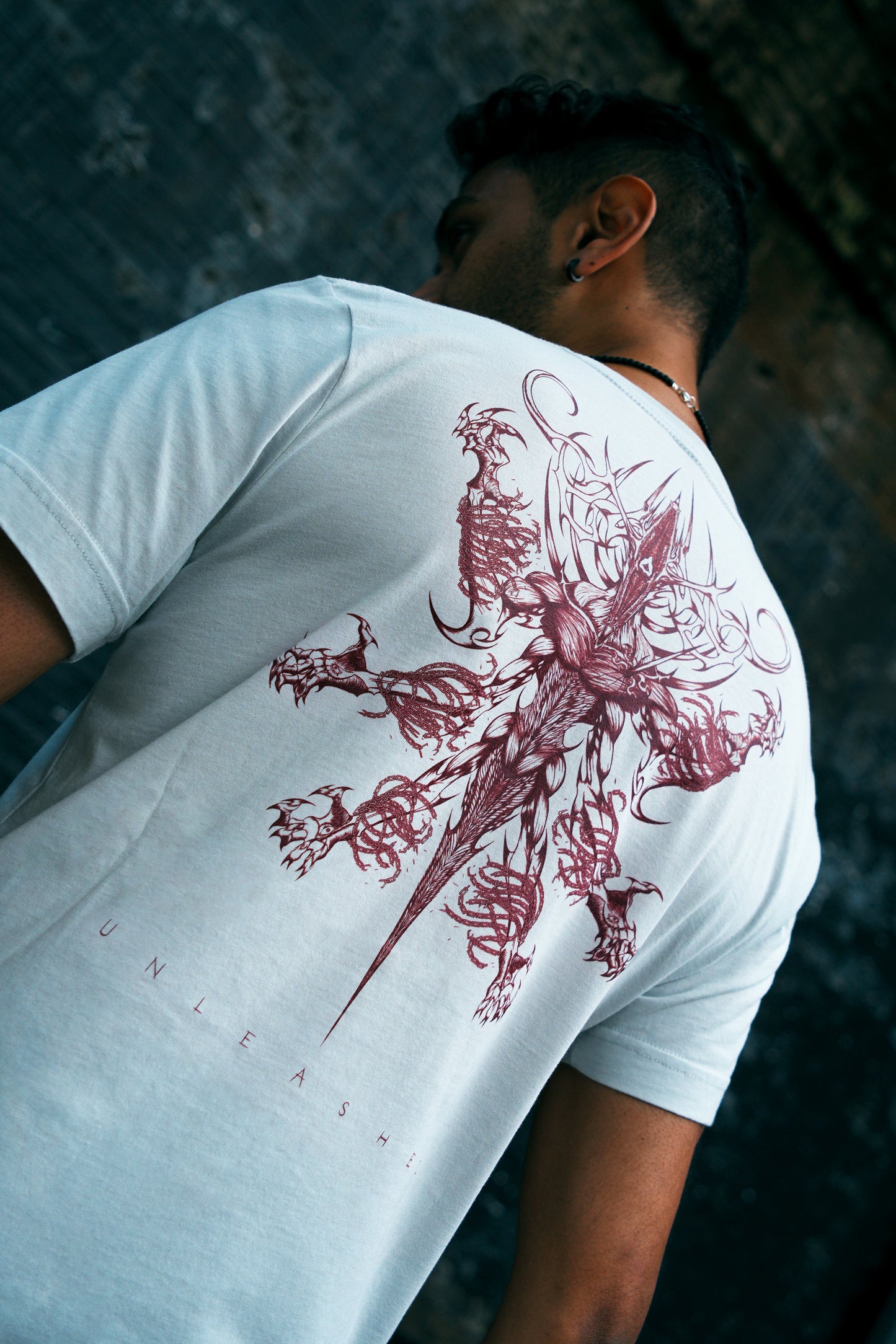 UNLEASHED - Silver T-shirt